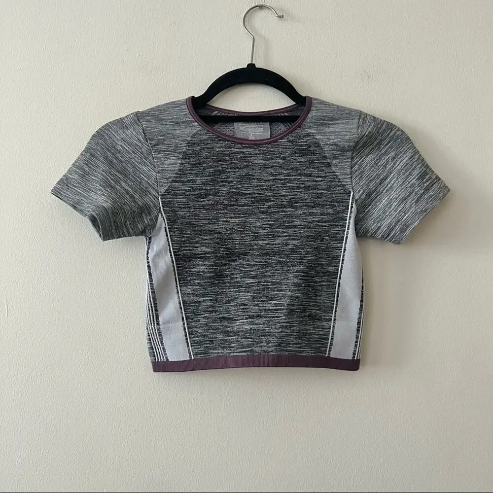 Athleta Grey Impact Seamless Cropped Tee